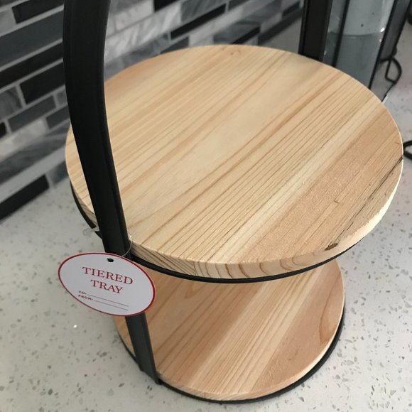 TIERED TRAY (winter 2020) - Picture 3 of 5